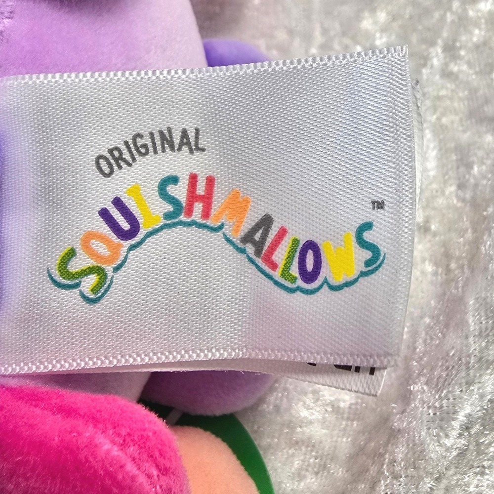 (NWT) 5-inch Beula the Octopus Christmas Squishmallow Christmas Holiday - Picture 5 of 8